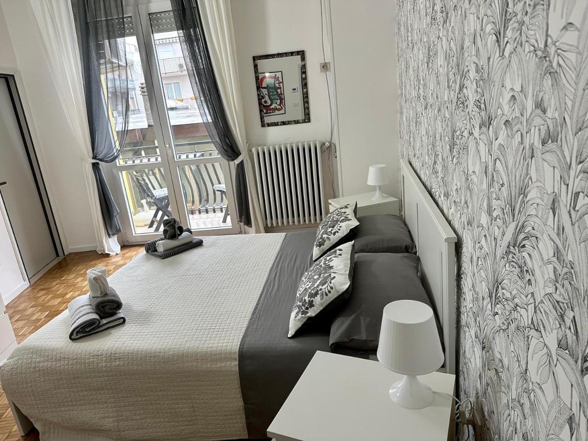 Appartamento Al Mare Rimini Exterior photo